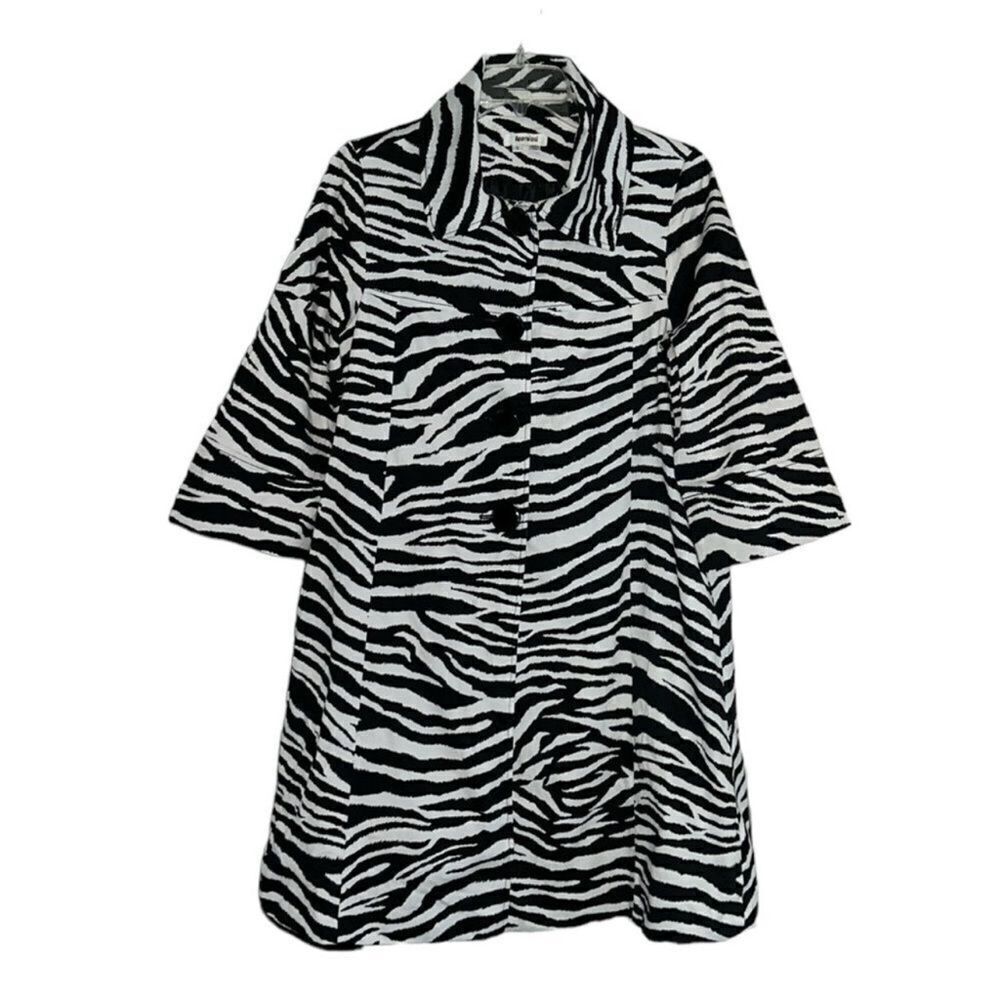 Appraisal Zebra Print Black and White
Jacket(Size Small)